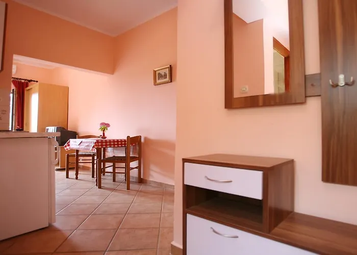 Neda - South Apartman